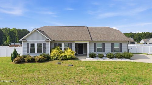 252 Earnest Way, Kenly, NC, 27542-6902 | Card Image