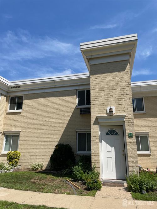 apt-6b-13 Lake Ave, East Brunswick, NJ, 08816-1824 | Card Image