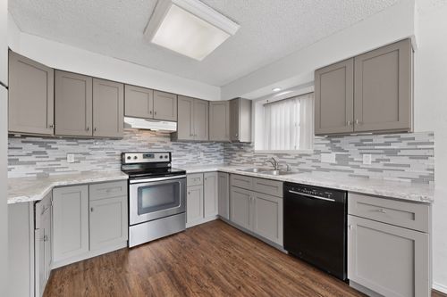 3228 Nova Trl, Plano, TX, 75023-3605 | Card Image
