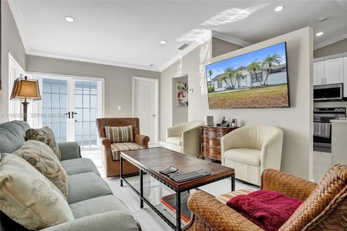 1005-6405 Sw 152nd Circle Pl, Miami, FL, 33193-2137 | Card Image