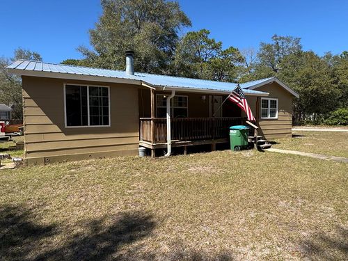 15 Chehaw St, Panacea, FL, 32346-2232 | Card Image
