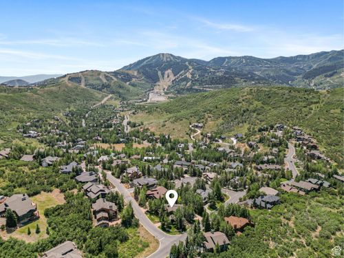 3460 Sun Ridge Dr, Deer Valley, UT, 84060-8801 | Card Image