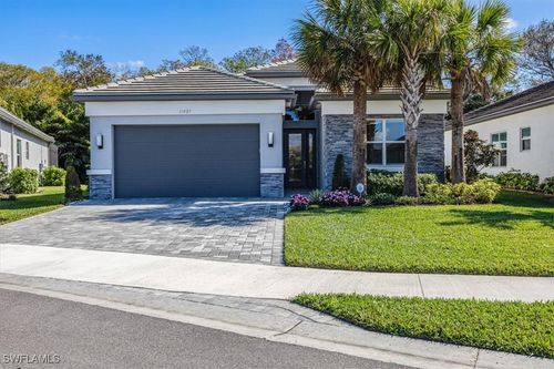 11421 Jacaranda Dr, NAPLES, FL, 34120-3847 | Card Image