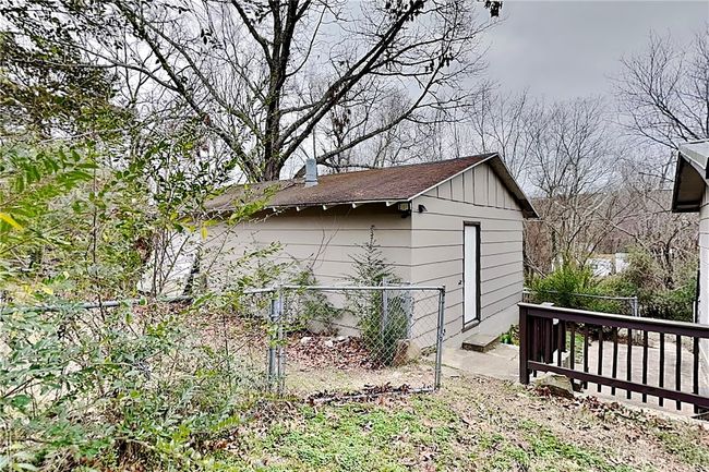 Shed/one-car garage | Image 20
