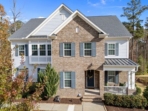 724 Peninsula Forest Pl, Cary, NC, 27519-1606 | Card Image
