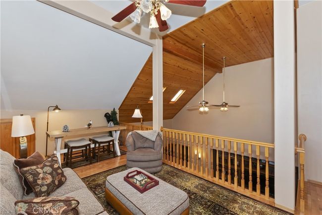 375 Meadow Cir N, House other with 4 bedrooms, 3 bathrooms and 2 parking in Big Bear Lake CA | Image 35
