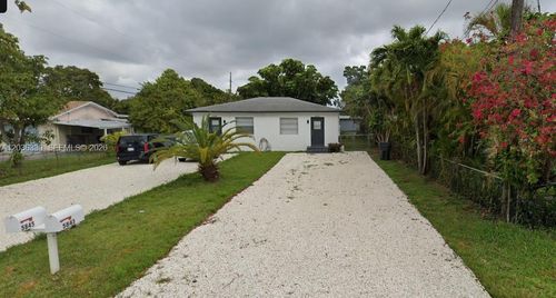 5843 Harding St, Hollywood, FL, 33021-4567 | Card Image