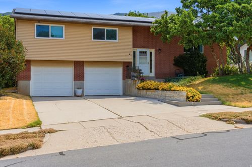 3059 N 2350 E, Layton, UT, 84040-8401 | Card Image