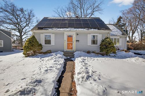 12 Pond Rd, Hamden, CT, 06514-3420 | Card Image