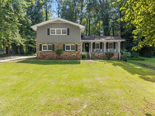 2669 Woodfen Dr, Ellenwood, GA, 30294-1722 | Card Image