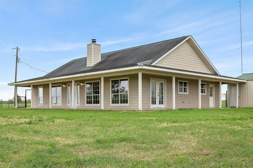 1234 County Road 135, Lincoln, TX, 78948-6452 | Card Image