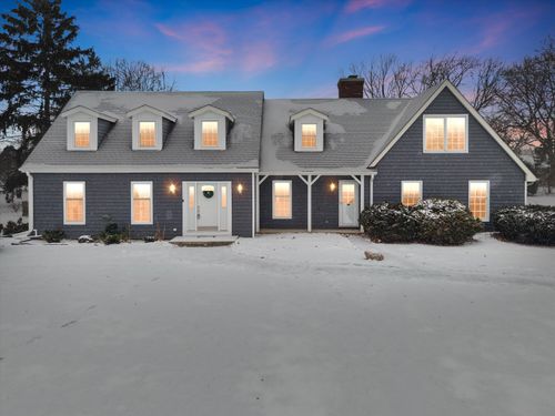 2746 Manor Ave, Mount Pleasant, WI, 53406-1922 | Card Image