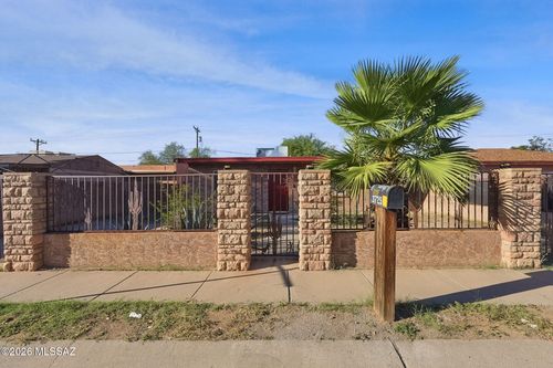 3725 E Shepherd Place, Tucson, AZ, 85713 | Card Image