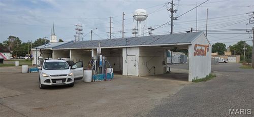 139 N Walnut St, Steele, MO, 63877-1535 | Card Image