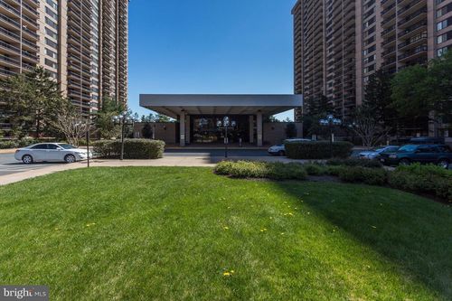 2009s-3705 S George Mason Dr, FALLS CHURCH, VA, 22041 | Card Image