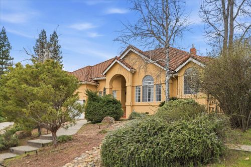 40484 Goldside Dr, Oakhurst, CA, 93644 | Card Image