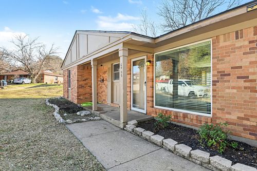 6405 Claude Ct, Fort Worth, TX, 76135-1904 | Card Image