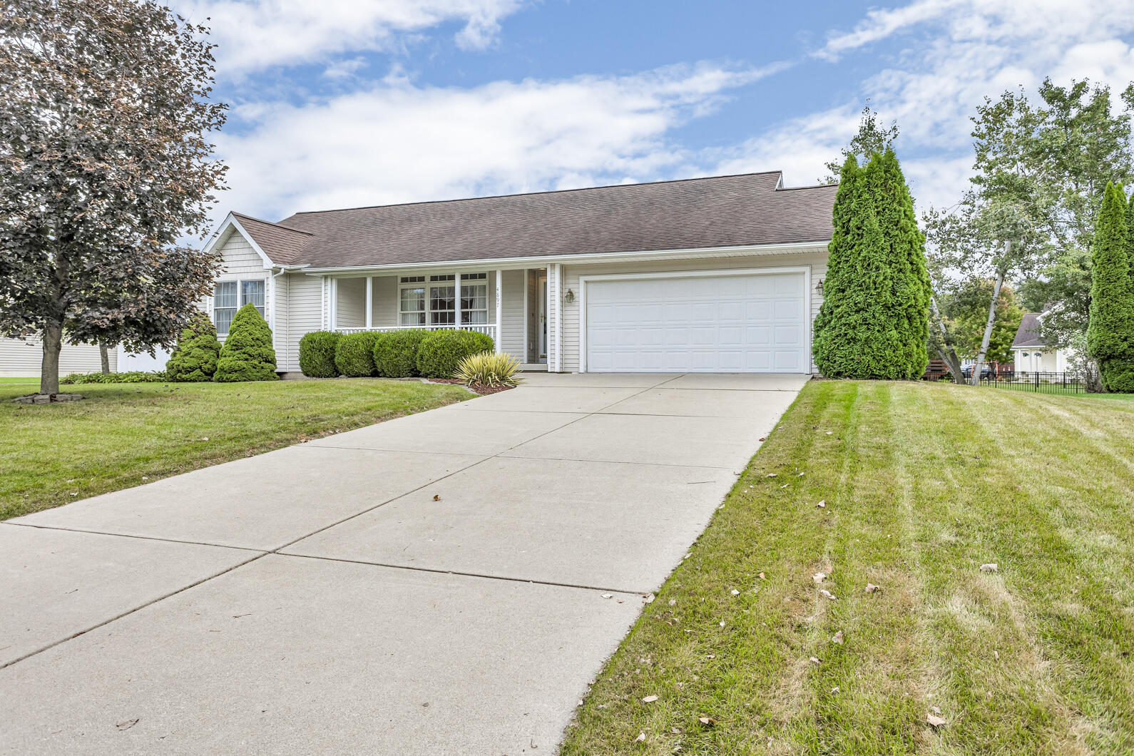 Hematite St, Jackson, MI 49201
