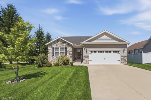 6031 Wentworth Lane Sw, Canton, OH, 44706 | Card Image