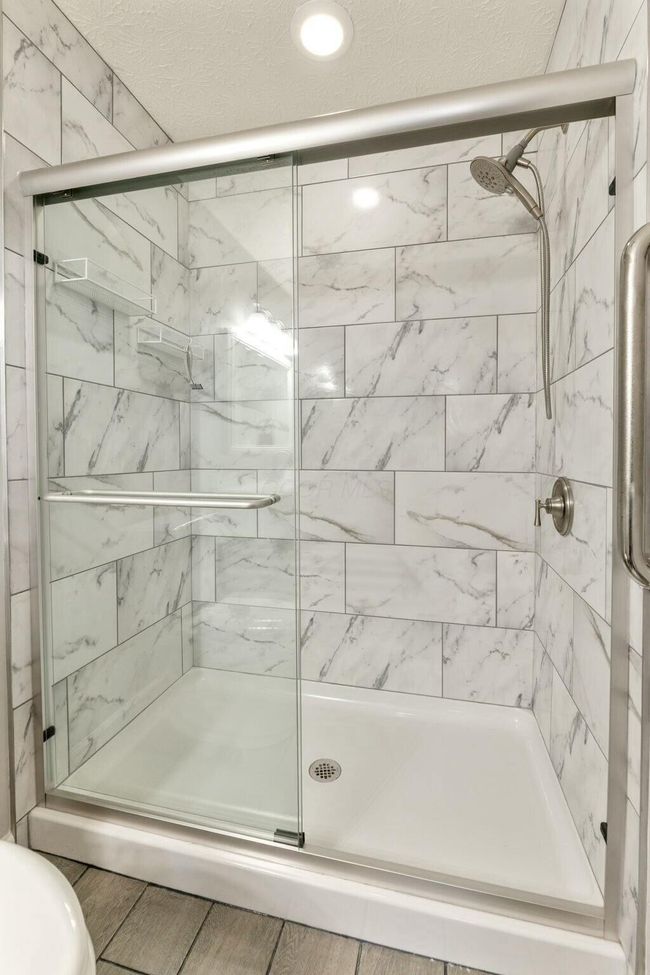 4163 Windbud Dr, Condo with 2 bedrooms, 2 bathrooms and null parking in New Albany OH | Image 38