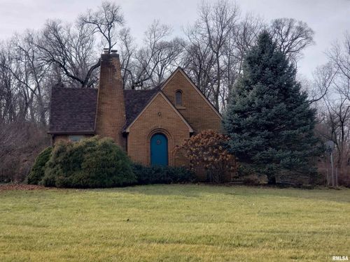 8300 Us Route 150, Coal Valley, IL, 61240 | Card Image