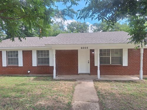 6005 Barry Dr, Watauga, TX, 76148-3510 | Card Image