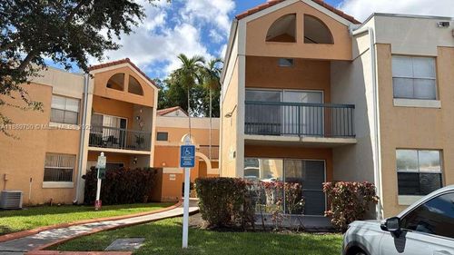 apt-201-6288 Nw 186th St, Hialeah, FL, 33015-6046 | Card Image
