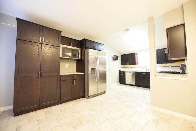 13021 Mitchwin Rd, House other with 3 bedrooms, 2 bathrooms and null parking in Farmers Branch TX | Image 7