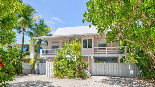 251 Pueblo Street Street, Plantation Key, FL, 33070 | Card Image