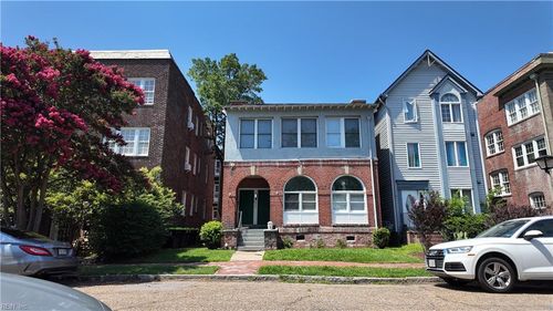 534 Hampton Pl, Portsmouth, VA, 23704-2520 | Card Image