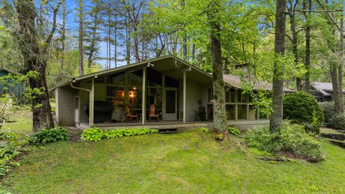 1145 Franklin Rd, Highlands, NC, 28741-8556 | Card Image