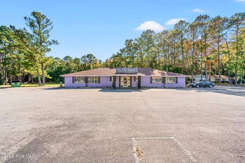 10067 Beach Dr Sw, Calabash, NC, 28467-2713 | Card Image