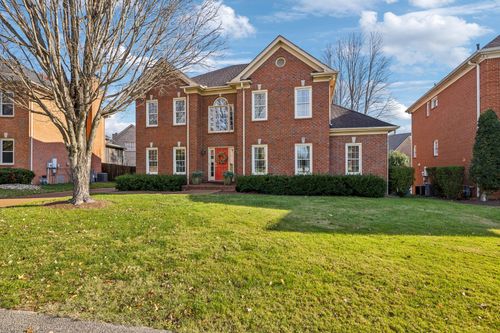 529 Forrest Park Cir, Franklin, TN, 37064 | Card Image