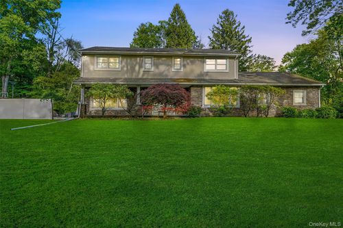 32 Wilder Rd, Monsey, NY, 10952-1027 | Card Image