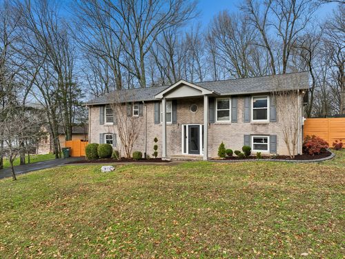 590 Weeping Elm Rd, Mount Juliet, TN, 37122-2067 | Card Image