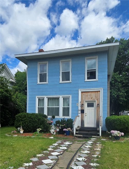 423 E Washington Ave, Elmira, NY, 14901-1641 | Card Image