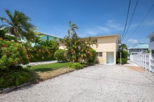 596 W Shore Drive, Summerland Key, FL, 33042 | Card Image