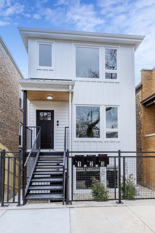 1-2720 W 23rd St, Chicago, IL, 60608-3602 | Card Image