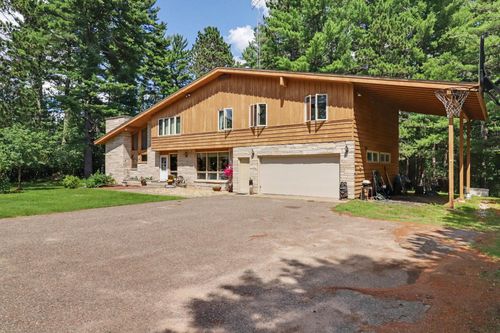 837 N Railroad St, Eagle River, WI, 54521-8834 | Card Image