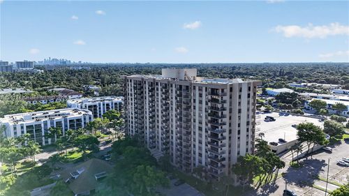 a1209-1470 Ne 123rd St, North Miami, FL, 33161-6033 | Card Image