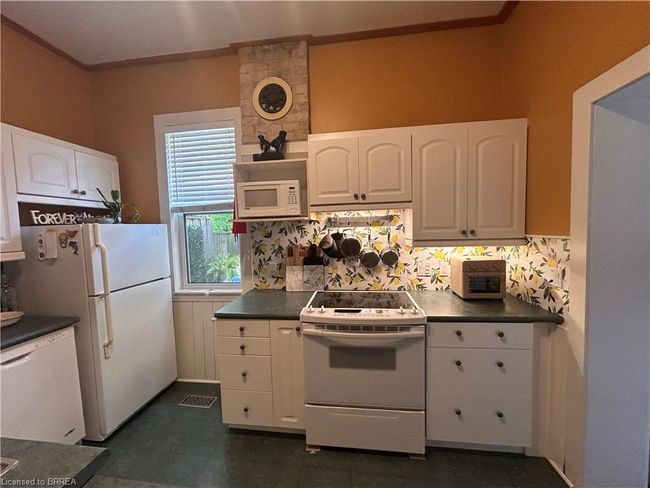 551 Grace St, House other with 2 bedrooms, 1 bathrooms and 1 parking in Woodstock ON | Image 13