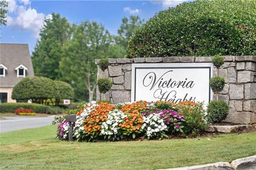 5207 Santa Fe Pkwy, Sandy Springs, GA, 30350-6827 | Card Image