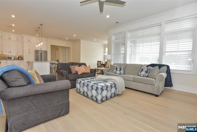 21 Castle Stuart Ct, Condo with 3 bedrooms, 3 bathrooms and null parking in River Vale NJ | Image 18