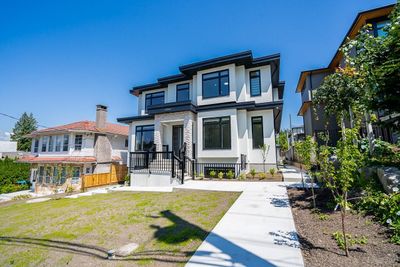 6036 Brantford Ave, House other with 8 bedrooms, 8 bathrooms and 4 parking in Burnaby BC | Image 1