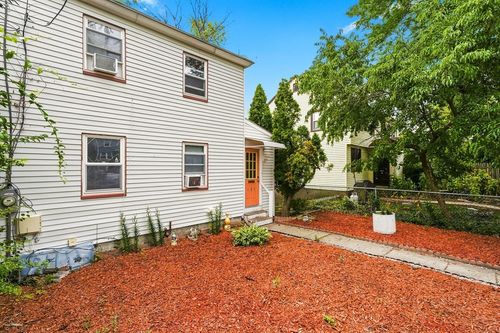 127-127 Sunnyside Ave, Arlington, MA, 02474-3822 | Card Image