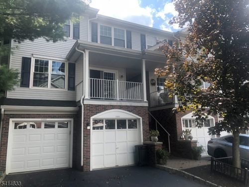 1001 Worthington Ct, Denville, NJ, 07834-3439 | Card Image