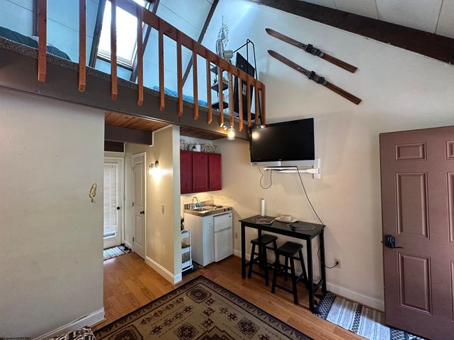 4 - 4 Pendletonheim Cir, Condo with 1 bedrooms, 1 bathrooms and 1 parking in Davis WV | Image 5