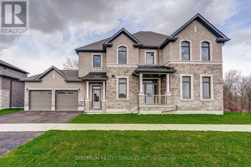 74 Strickland Avenue, Brantford, ON, N3T0X7 | Card Image