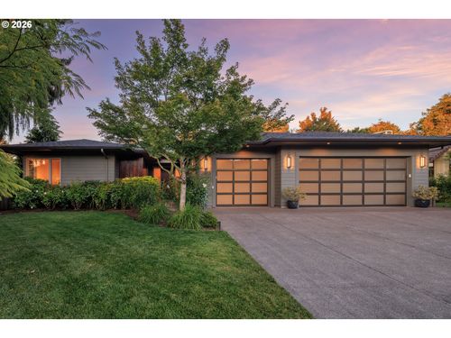 1595 Victorian Way, Eugene, OR, 97401 | Card Image