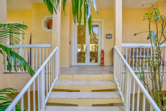 Entrance | Image 8